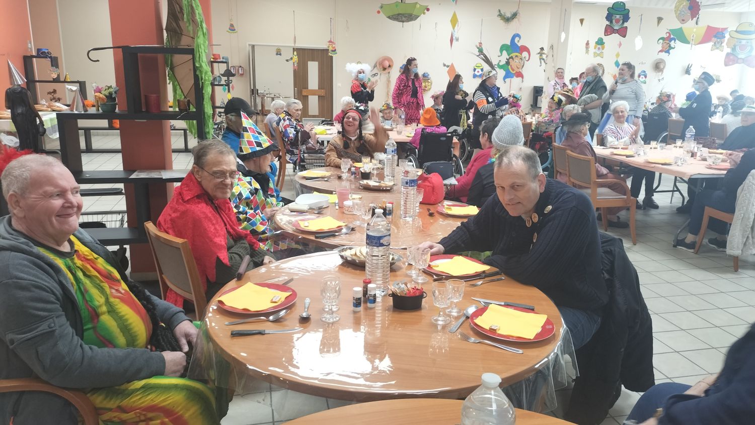 Carnaval a Jeanne Jugan Mardi Gras 