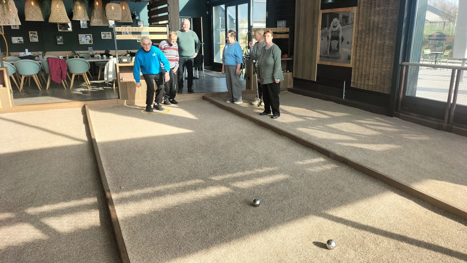 Pétanque place des Oliviers  